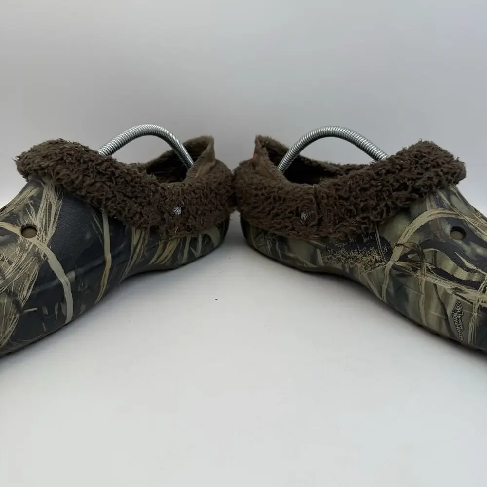 Crocs Unisex CAMO Fleece Lined Clogs Mens Size 10 Womens 12 Comfort Slip on Shoe